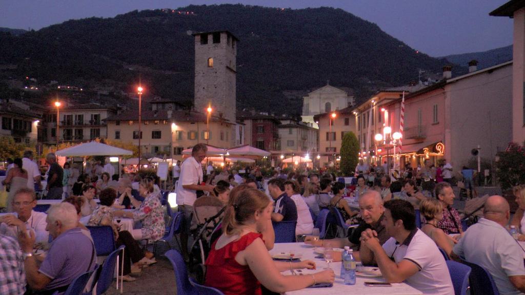 La Casa Nel Borgo Sul Lago Pisogne Eksteriør bilde