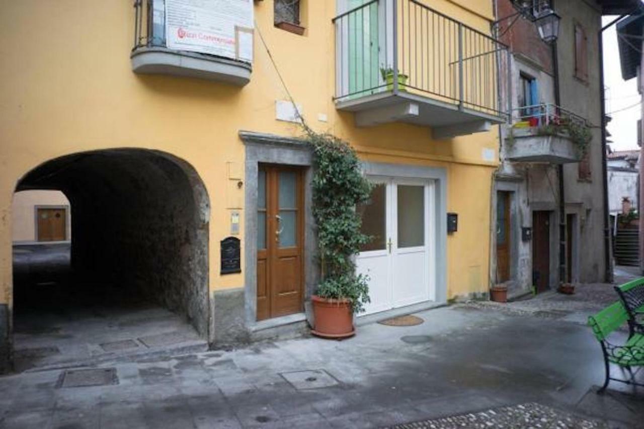 La Casa Nel Borgo Sul Lago Pisogne Eksteriør bilde